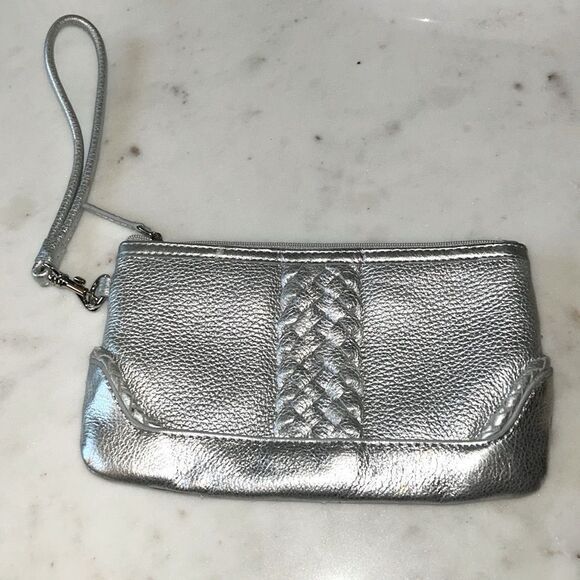 Wilsons Leather Handbags - Vintage Wilson leather silver leather wristlet